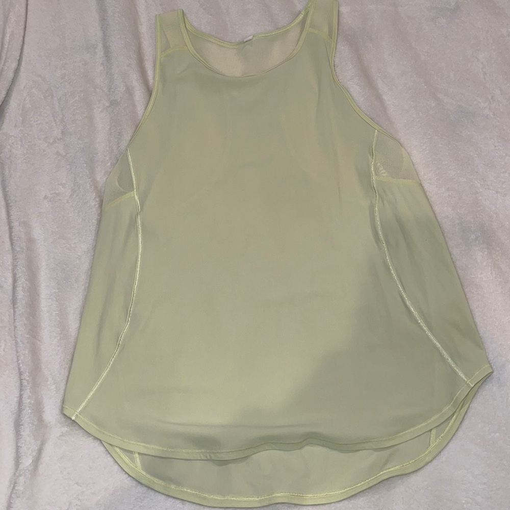 lulu lemon top